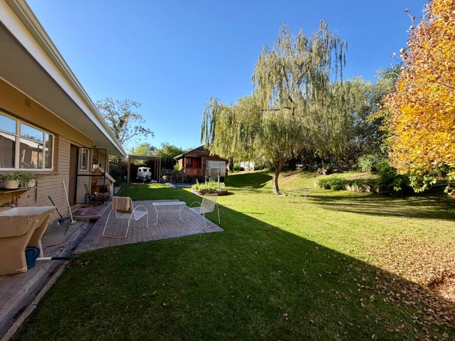 3 Bedroom Property for Sale in Oudtshoorn North Western Cape